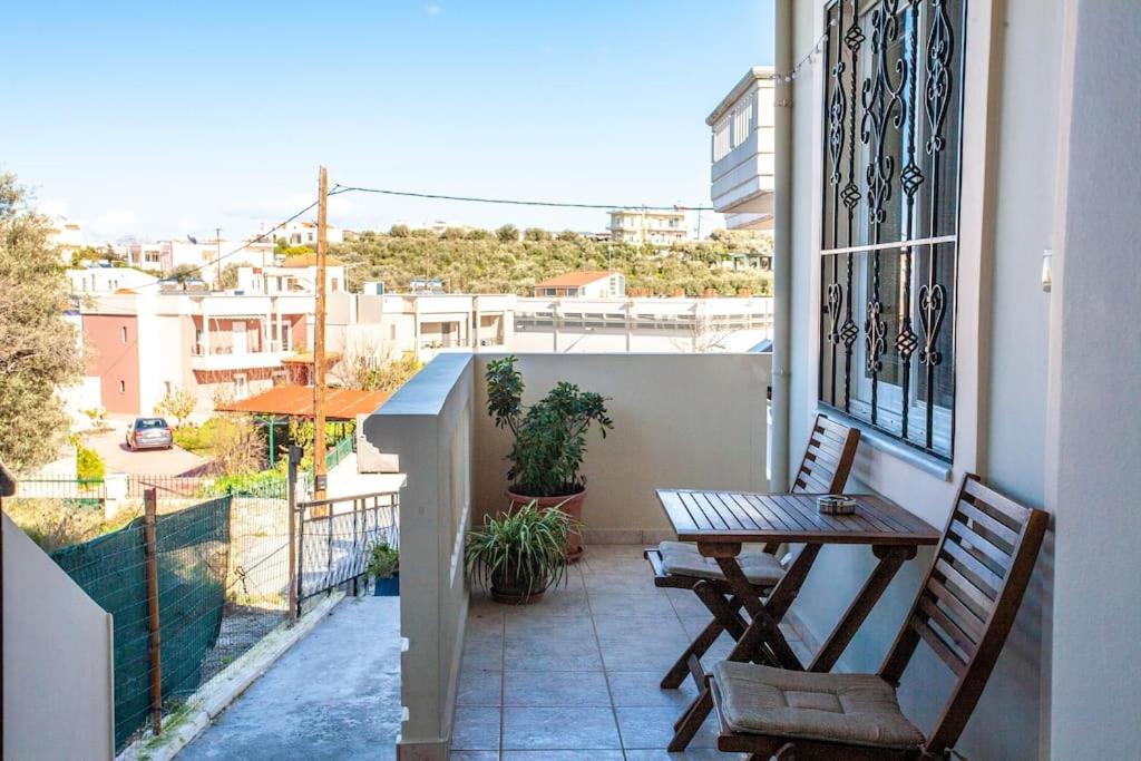 Retro Seaside Resort Chania  Екстер'єр фото